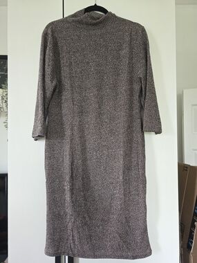 Hot Ginger Knit Mock Neck Dress in Heathered Taupe
